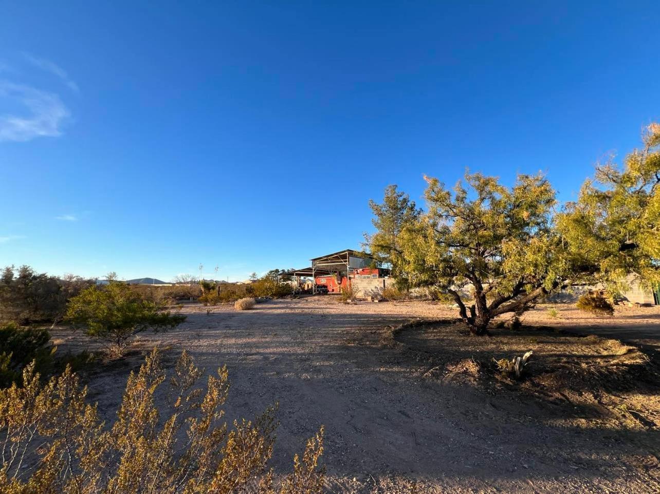 Hole In The Wall Getaway - Usa Mexico Border Bed And Breakfast Columbus Luaran gambar