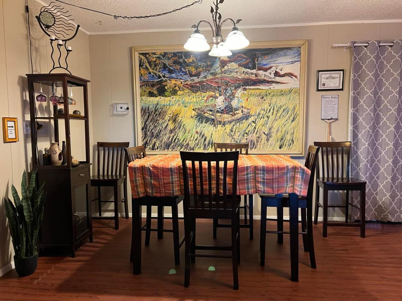 Hole In The Wall Getaway - Usa Mexico Border Bed And Breakfast Columbus Luaran gambar