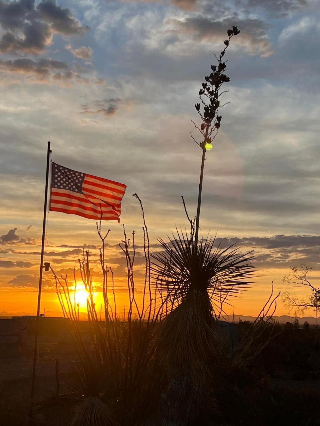 Hole In The Wall Getaway - Usa Mexico Border Bed And Breakfast Columbus Luaran gambar